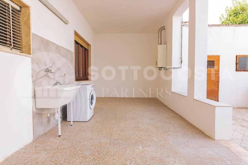 Lucy'S Flat - Melendugno Apartment ภายนอก รูปภาพ