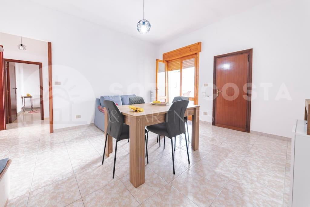 Lucy'S Flat - Melendugno Apartment ภายนอก รูปภาพ
